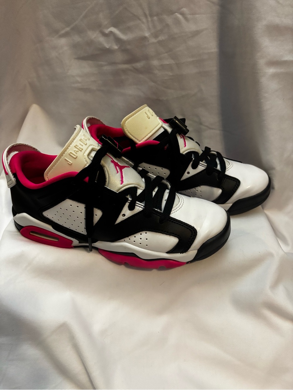 Nike Air Jordan 6 Retro Low "Fierce Pink" sneakers